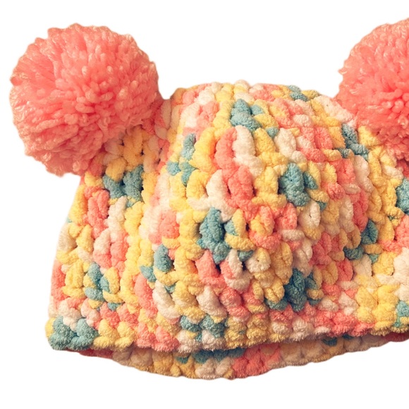 Cable Knit Pom Pom Beanie Pastel Super Soft - Picture 4 of 7
